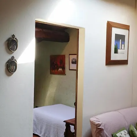 住宿加早餐酒店 切尔努斯科隆巴尔多内住宿加早餐旅馆 *