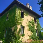 Castello Di Bed & Breakfast