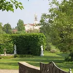 Castello Di Cernusco Lombardone