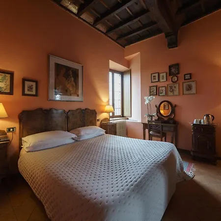 Castello Di Bed & Breakfast