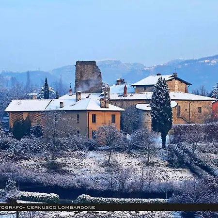 ベッド・アンド・ブレックファスト Castello Di