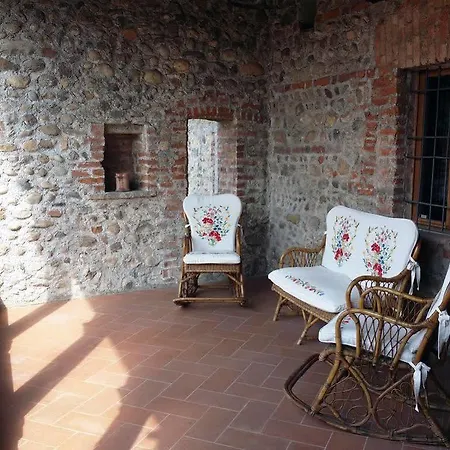 Castello Di ベッド・アンド・ブレックファスト Cernusco Lombardone