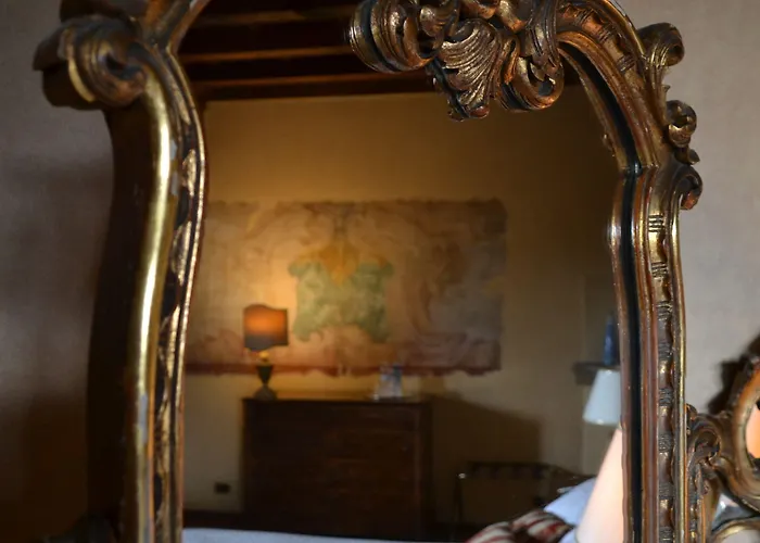 Bed & Breakfast Castello Di 4*